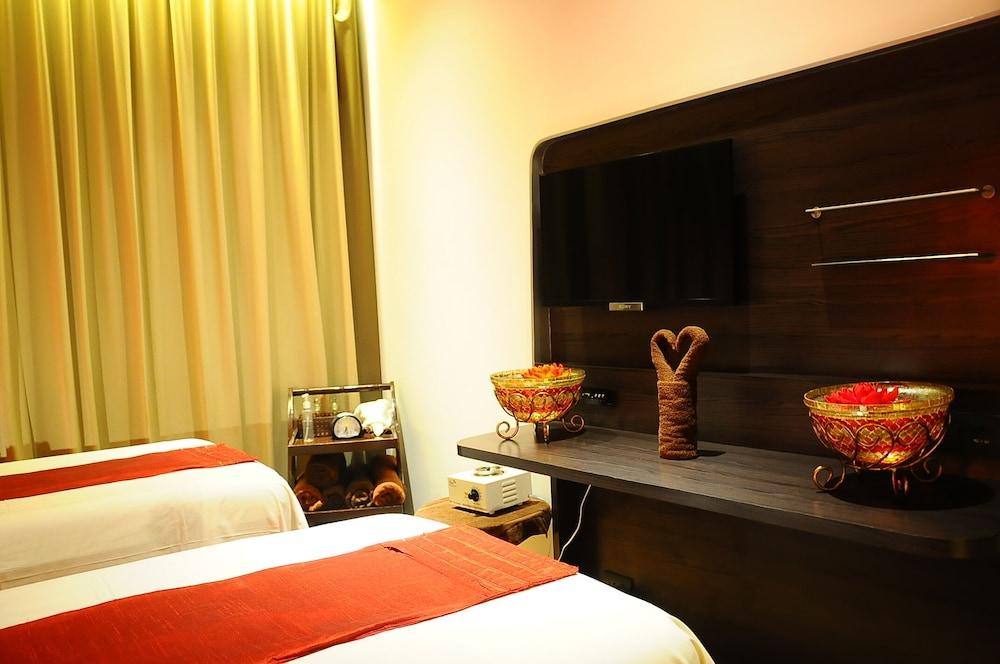 Park Inn By Radisson Gurgaon Bilaspur Манесар Экстерьер фото